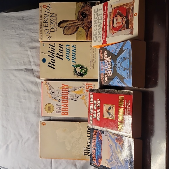 8 x paperbacks most vintage - Picture 1 of 6